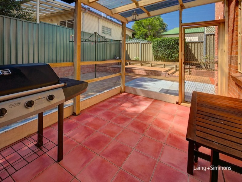 2/10 Sheehan Street, Wentworthville NSW 2145