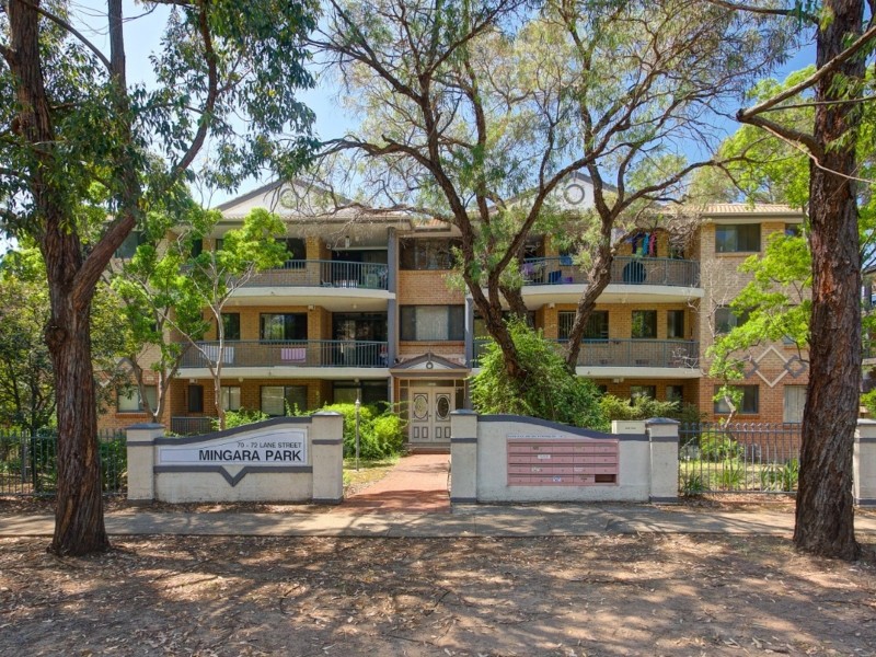 13/70 Lane Street, Wentworthville NSW 2145