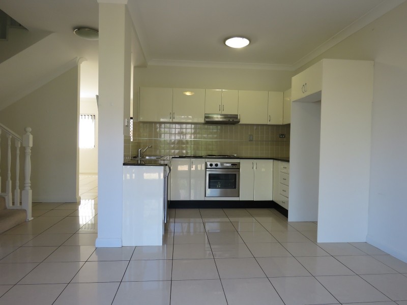 6/52 Kerrs Road, Castle Hill NSW 2154