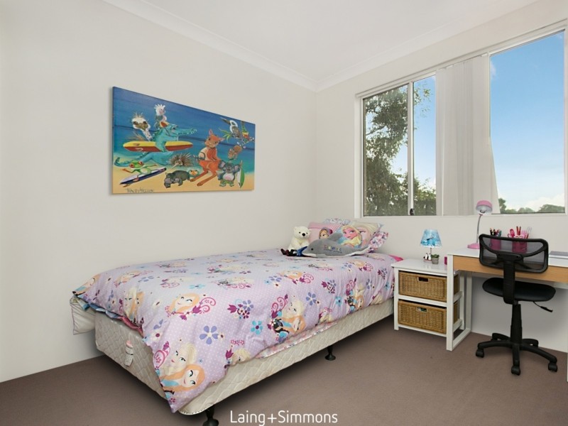 22/2-12 Civic Avenue, Pendle Hill NSW 2145