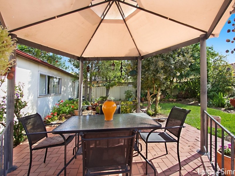 348 Old Windsor Road  (Service Rd) Road – Access to property via Reynolds Street, Toongabbie NSW 2146