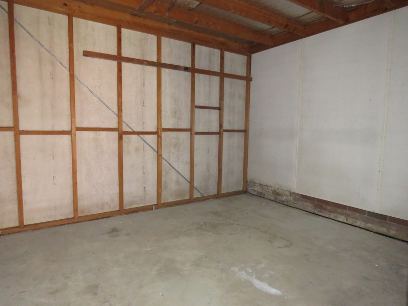 15 Woodside Avenue, Blacktown NSW 2148