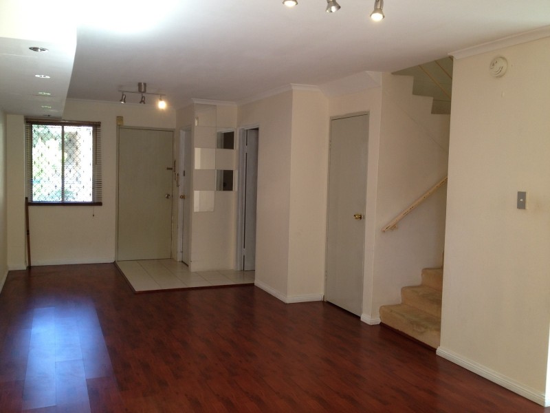 24/3 Reid Avenue, Westmead NSW 2145