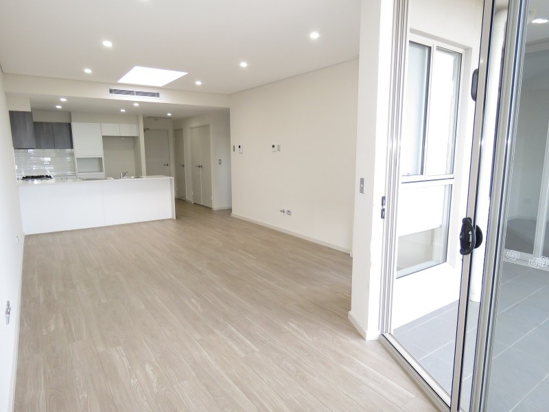 A702/48-56 Derby Street, Kingswood NSW 2747