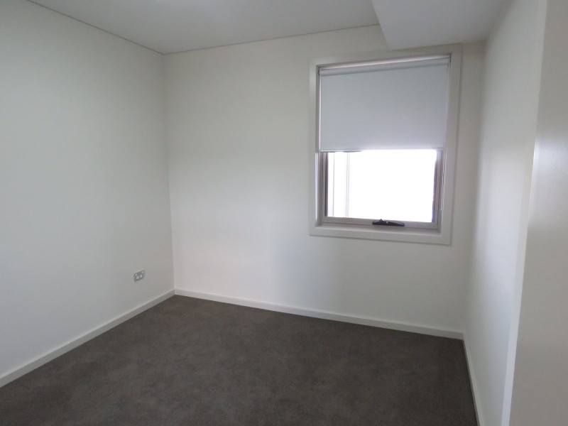 A702/48-56 Derby Street, Kingswood NSW 2747