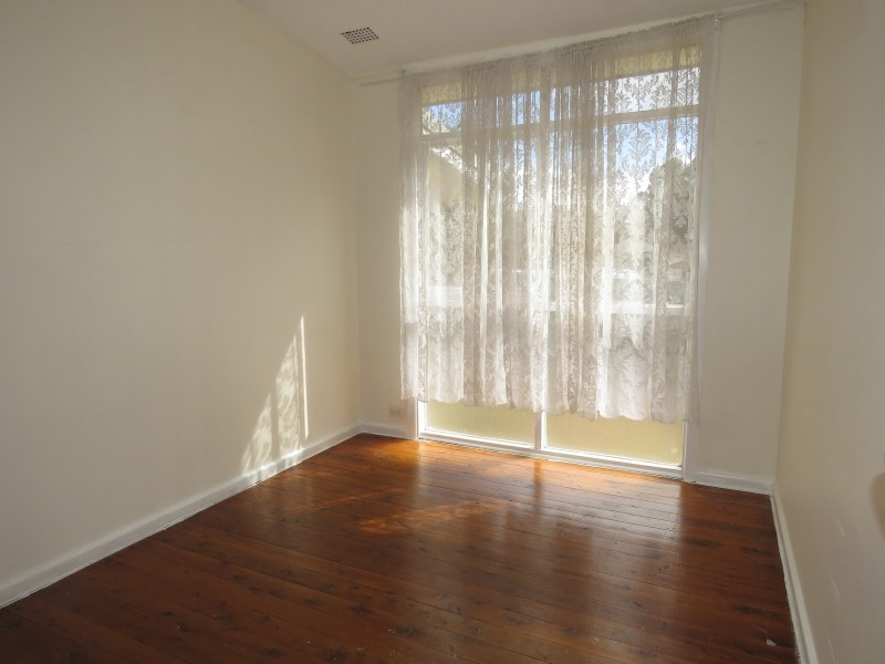 1 Lismore Street, Pendle Hill NSW 2145