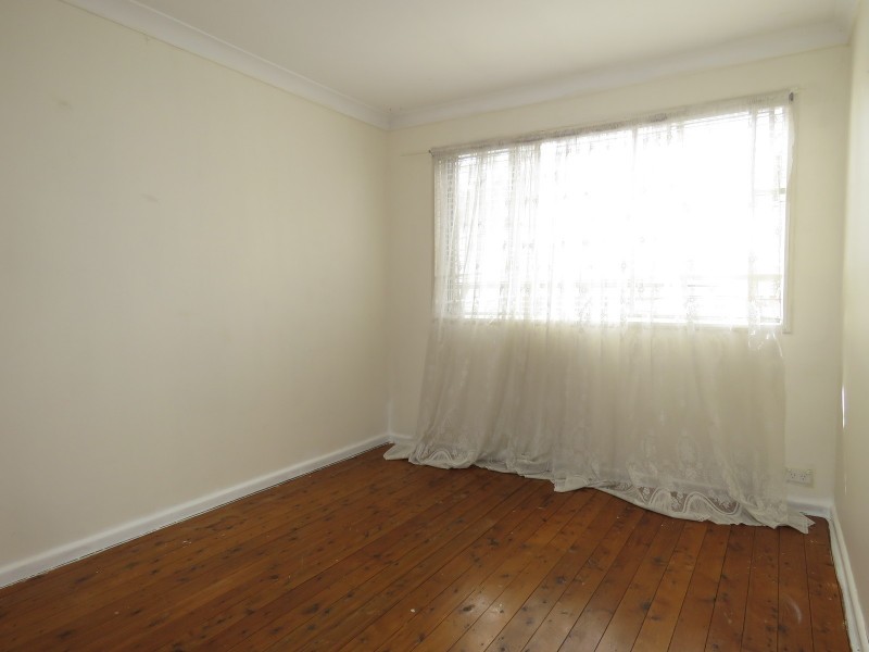 1 Lismore Street, Pendle Hill NSW 2145