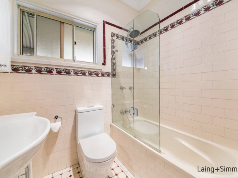 4 Fulton Avenue, Wentworthville NSW 2145