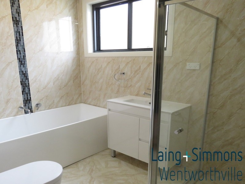 12/2-4 Amos Street, Westmead NSW 2145