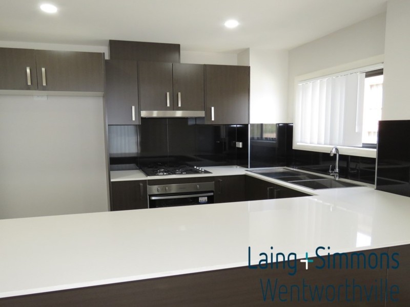 12/2-4 Amos Street, Westmead NSW 2145