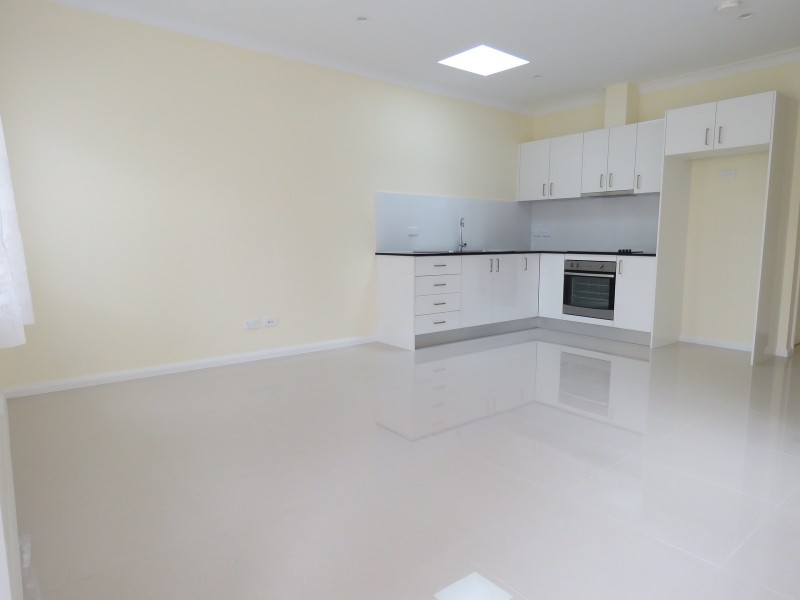 34a Portico Parade, Toongabbie NSW 2146