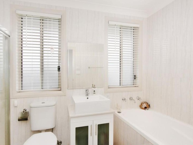 15a Rebecca Street, Colyton NSW 2760