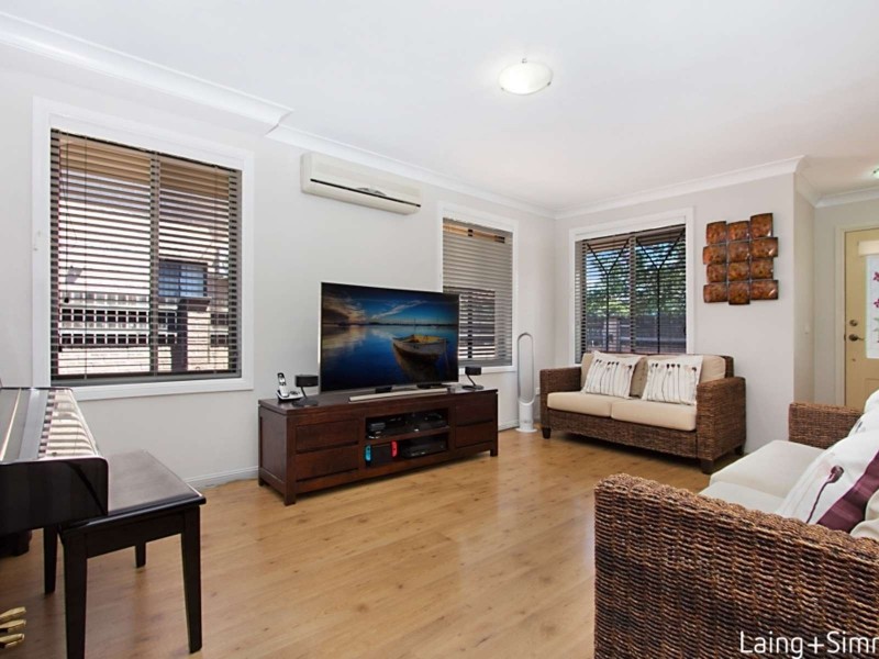 2/82 Hampden Rd, South Wentworthville NSW 2145