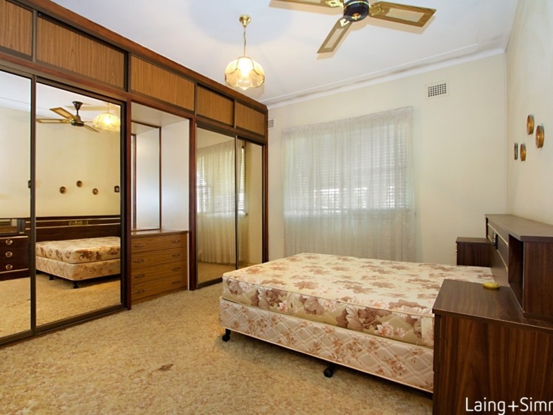 65 Bungaree Road, Toongabbie NSW 2146