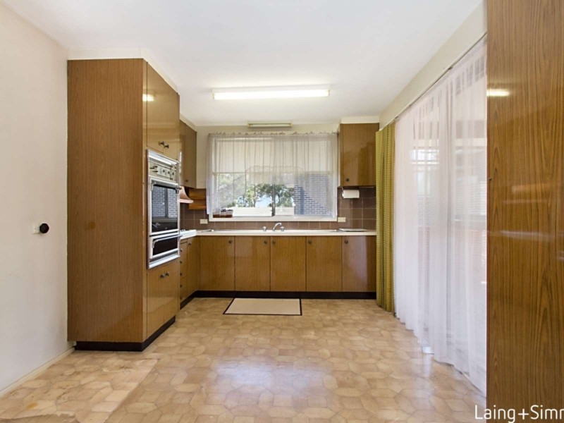 41 Binalong Road, Pendle Hill NSW 2145