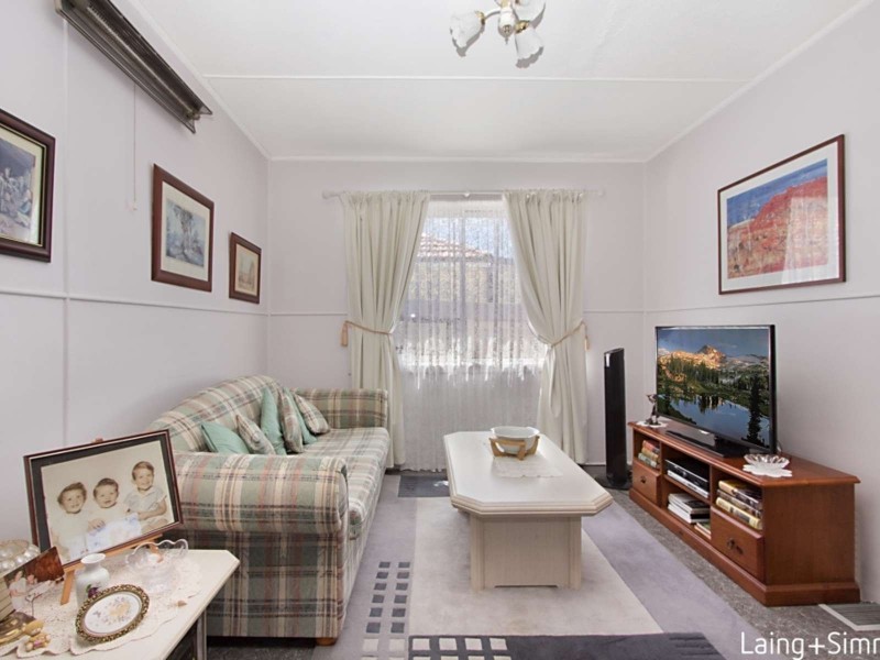 24 Frederick Street, Pendle Hill NSW 2145