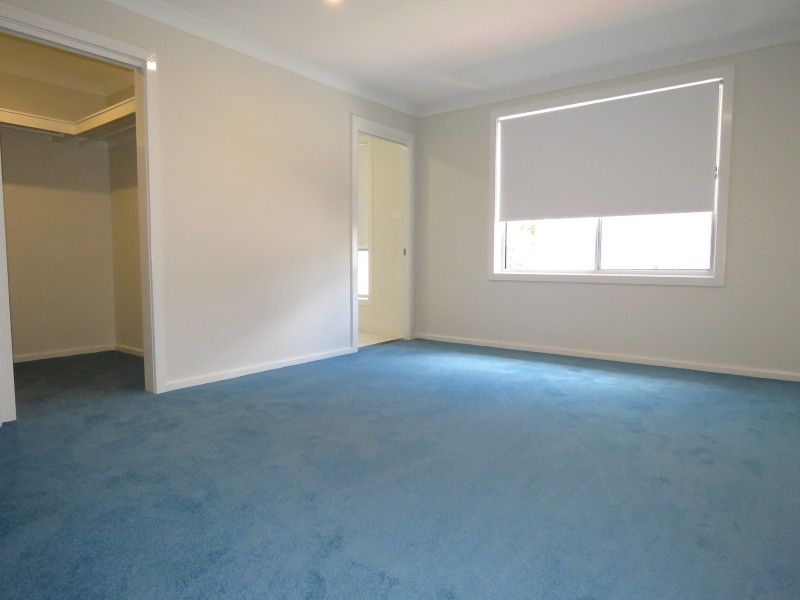 1/28 Carinya Road, Girraween NSW 2145