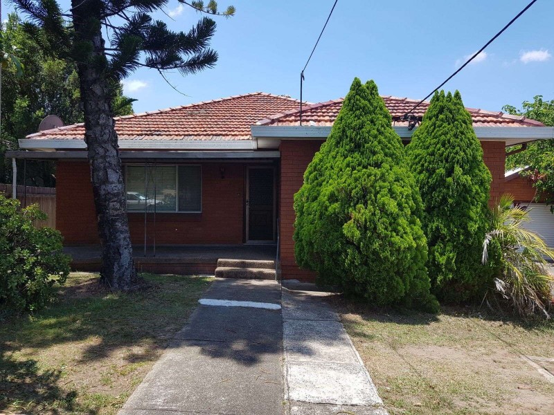 16 Chelmsford Road, Wentworthville NSW 2145