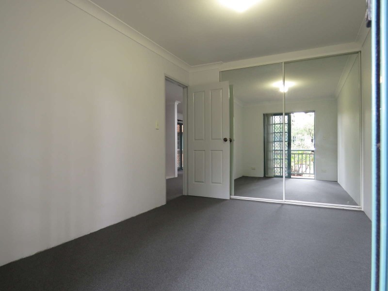 1/249 Dunmore Street, Pendle Hill NSW 2145