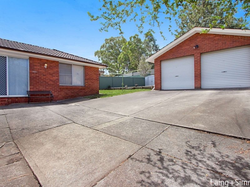 6 Lyn Place, Constitution Hill NSW 2145
