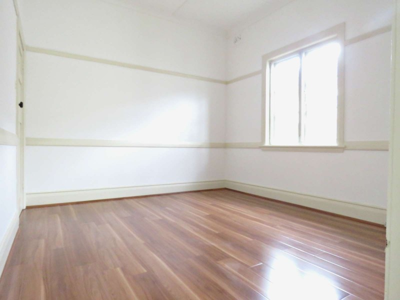 11 Rupert Street, Merrylands West NSW 2160