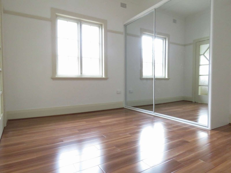 11 Rupert Street, Merrylands West NSW 2160