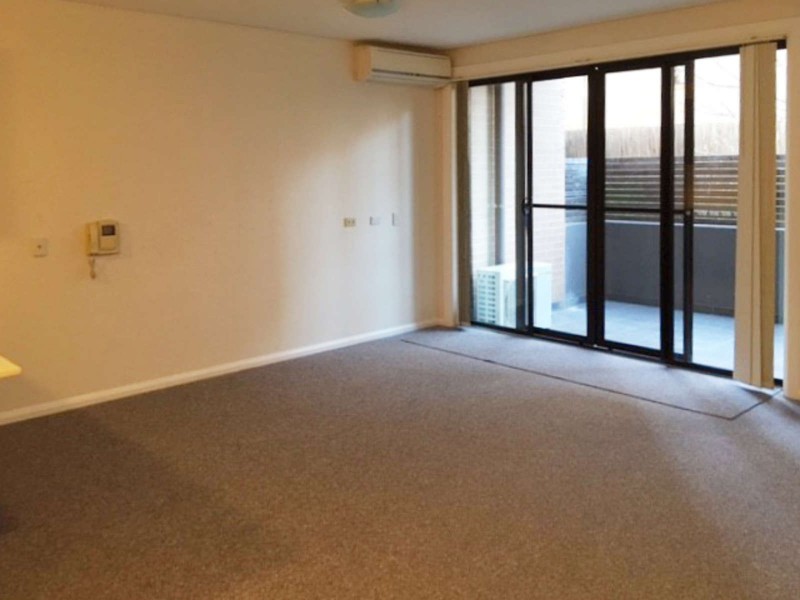 1/13 Howard Avenue, Northmead NSW 2152