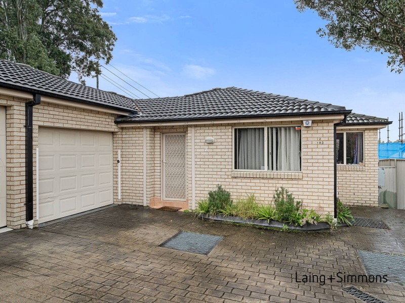 2/193  Dunmore Street, Wentworthville NSW 2145