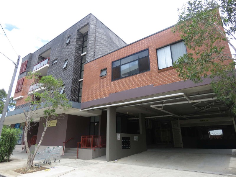 1/15 Bransgrove Street, Wentworthville NSW 2145