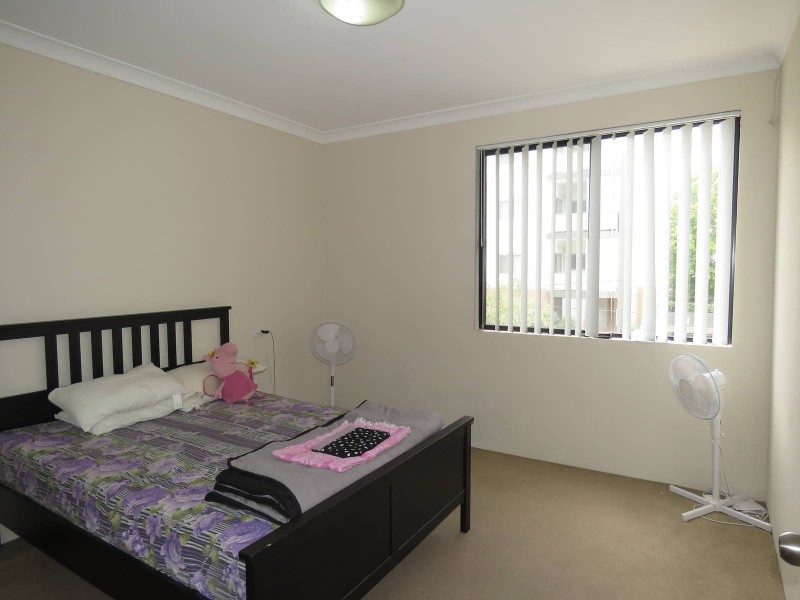 1/15 Bransgrove Street, Wentworthville NSW 2145