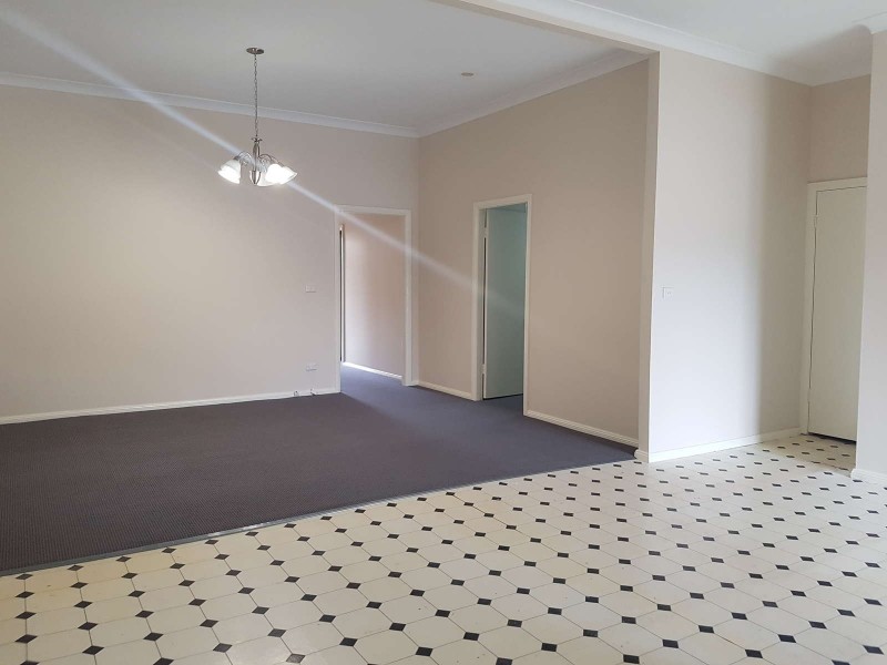 5 School Parade, Westmead NSW 2145