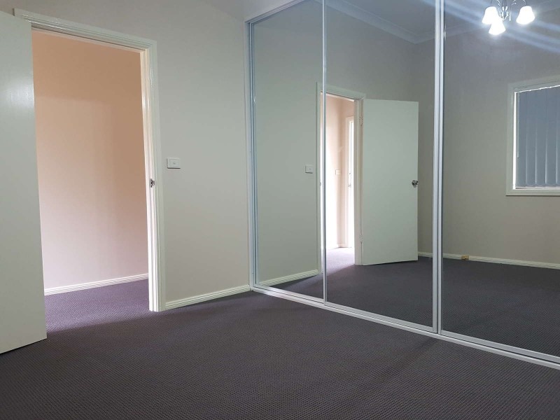 5 School Parade, Westmead NSW 2145