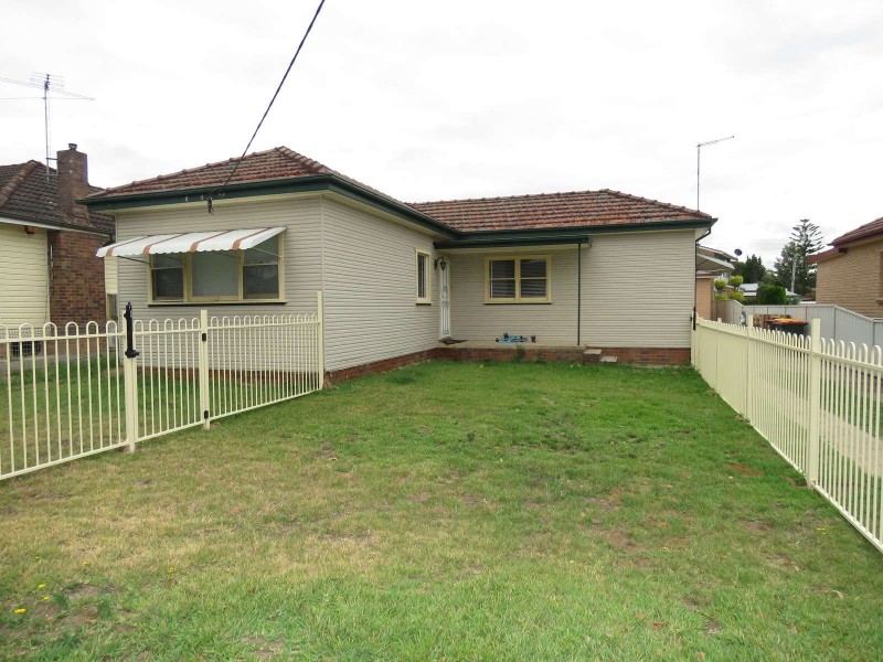 14 Melody Street, Toongabbie NSW 2146