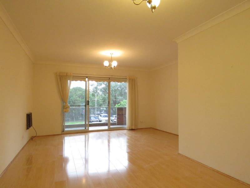 1/12 Park Avenue, Westmead NSW 2145