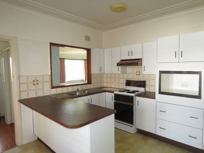 12 Springdale Road, Wentworthville NSW 2145