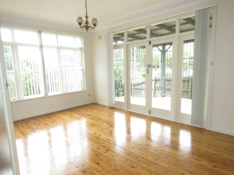 65 Fullagar Road, Wentworthville NSW 2145