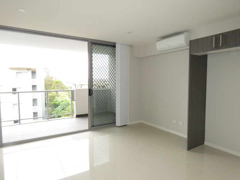 310/12 Fourth Avenue, Blacktown NSW 2148