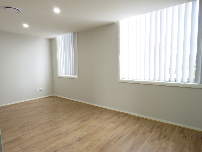 310/12 Fourth Avenue, Blacktown NSW 2148