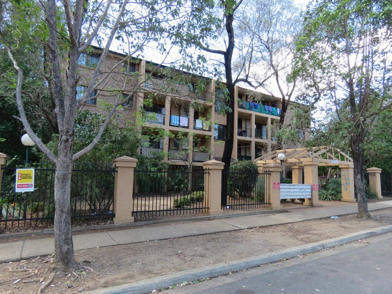 11/227 Targo road, Girraween NSW 2145