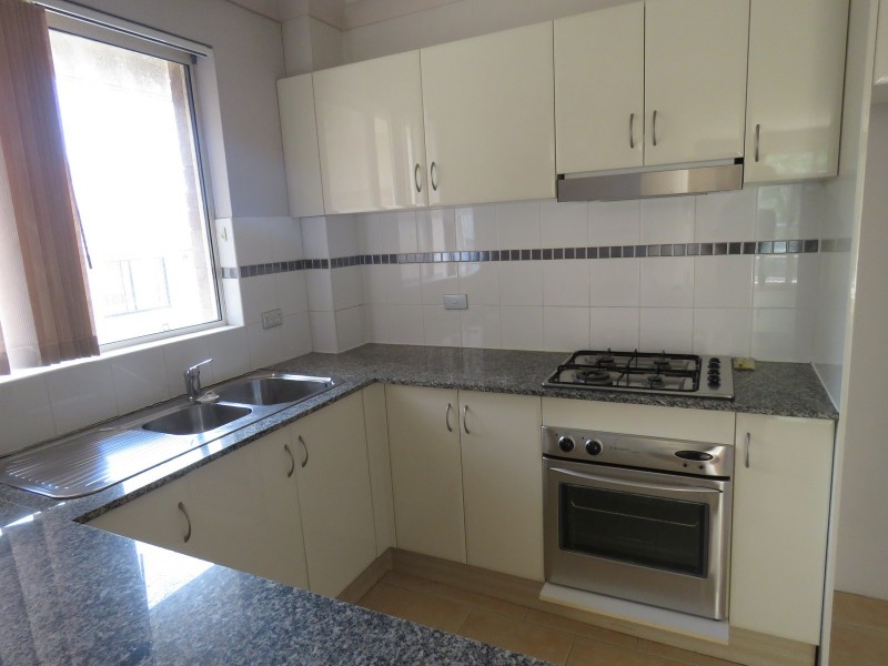 32/71-77 O’Neil Street, Guildford NSW 2161