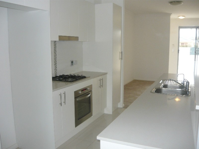 96/11 Glenvale Avenue, Parklea NSW 2768