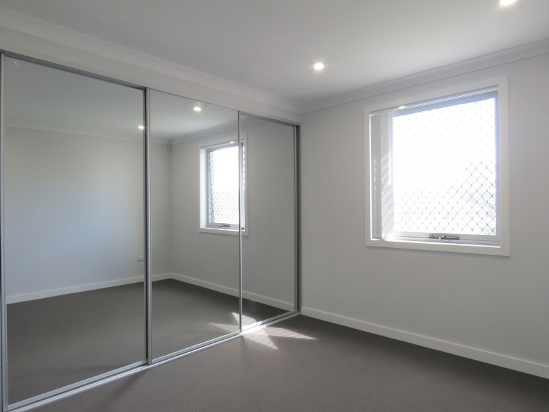 1/58-62 Fitzwilliam Rd, Old Toongabbie NSW 2146