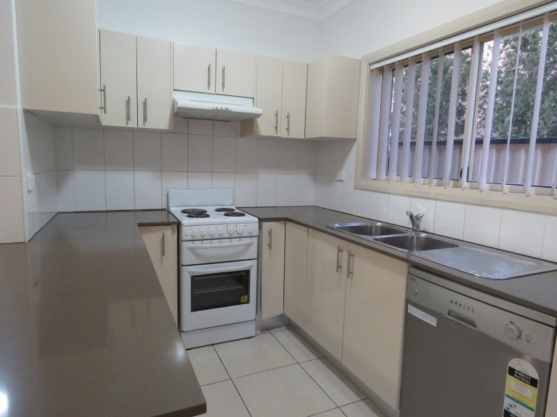 38B Carinya Road, Girraween NSW 2145