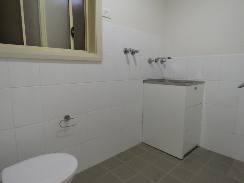 38B Carinya Road, Girraween NSW 2145