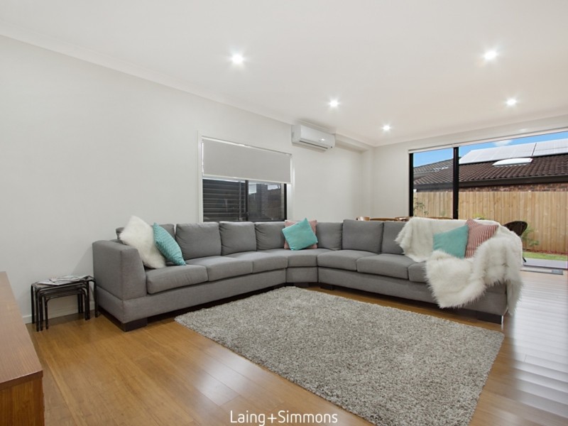 1/3 Graham Crescent, Baulkham Hills NSW 2153