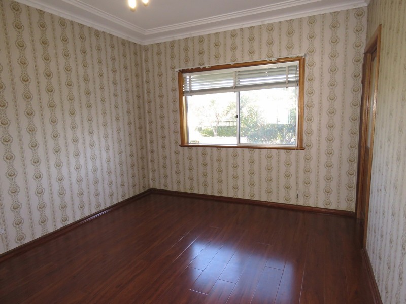 109 Ballandella Road, Toongabbie NSW 2146