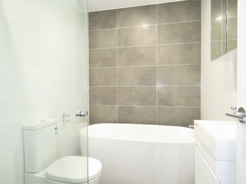 2/21 Priddle Street, Westmead NSW 2145