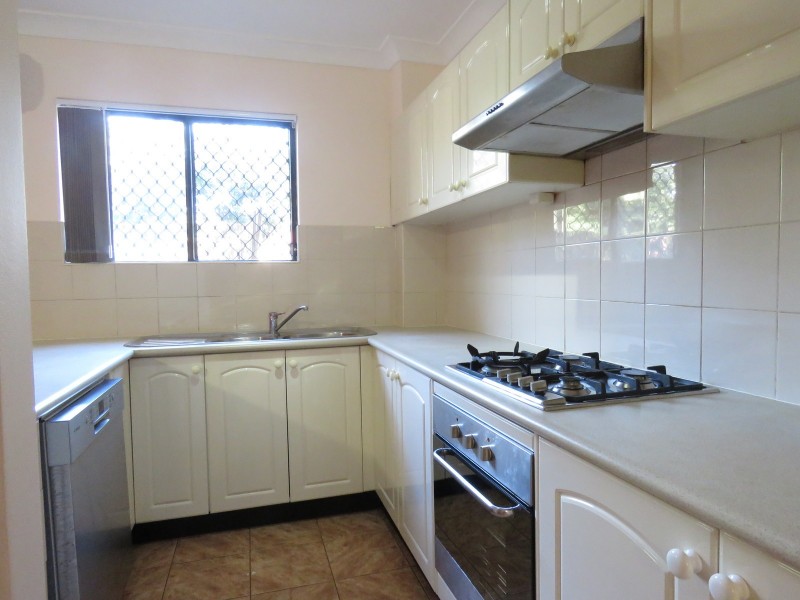 1/164-168 Station Street, Wentworthville NSW 2145