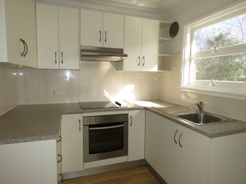 16 Jones Street, Pendle Hill NSW 2145