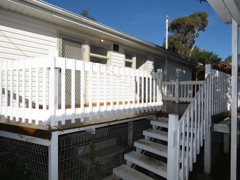 16 Jones Street, Pendle Hill NSW 2145